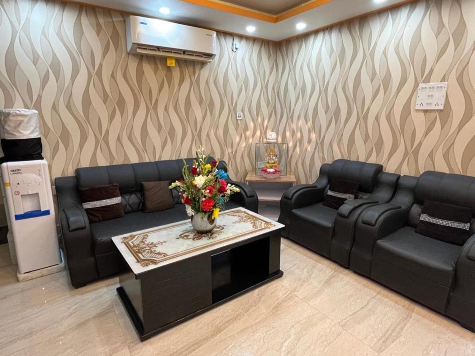 Anurag Palace Best Hotel In Agartala Zewnętrze zdjęcie