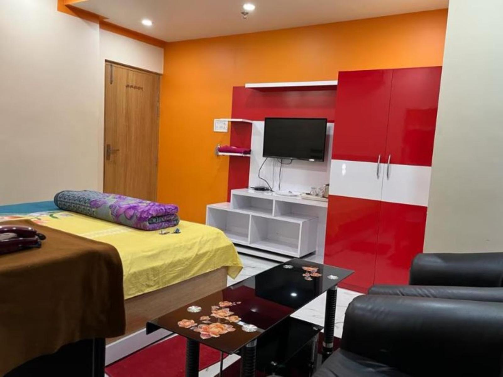 Anurag Palace Best Hotel In Agartala Zewnętrze zdjęcie